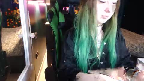 Hentaishiing online show from 05/19/26, 04:13