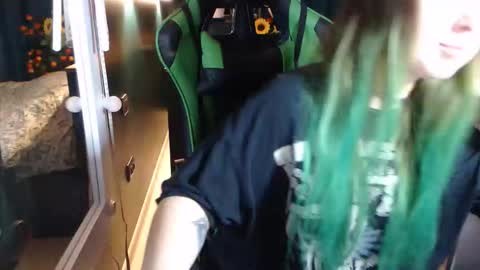 Hentaishiing online show from 05/20/26, 02:23