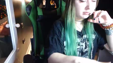 Hentaishiing online show from 05/23/26, 05:39