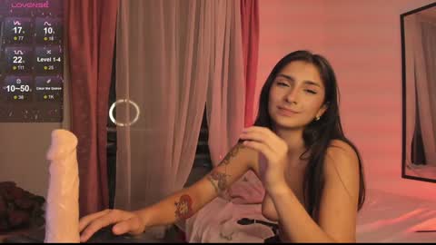 Hello I am Valentina independent Colombian model I love sensuality and pleasure welcome online show from 12/02/24, 12:30