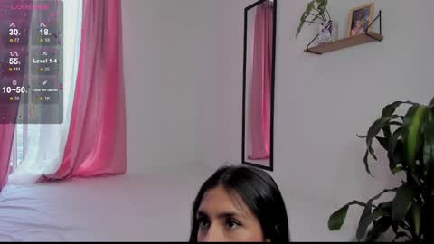 Hello I am Valentina independent Colombian model I love sensuality and pleasure welcome online show from 01/06/25, 09:22