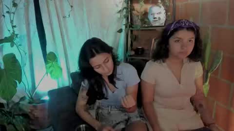 Hello I am Valentina independent Colombian model I love sensuality and pleasure welcome online show from 02/09/26, 12:58