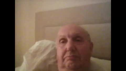 Snapshot of herdsman3 chatting on 01/14/26, 11:31 herdsman3 online show from 01/14/26, 11:31