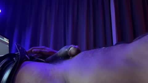 hereforyou29139 online show from 09/17/25, 05:14