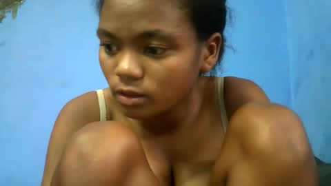 Snapshot of herisse01 chatting on 04/09/26, 06:19 herisse01 online show from 04/09/26, 06:19