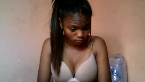 Snapshot of herisse01 chatting on 06/06/26, 07:46 herisse01 online show from 06/06/26, 07:46