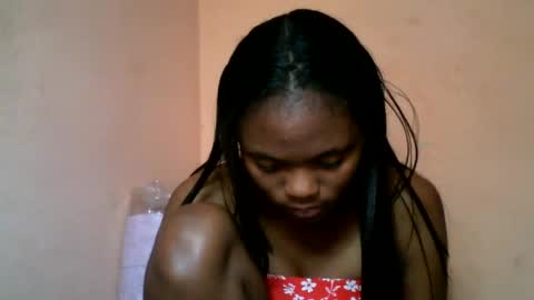 Snapshot of herisse01 chatting on 06/13/26, 08:12 herisse01 online show from 06/13/26, 08:12