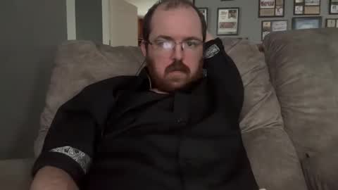 Snapshot of herkimer95 chatting on 04/28/26, 04:23 herkimer95 online show from 04/28/26, 04:23