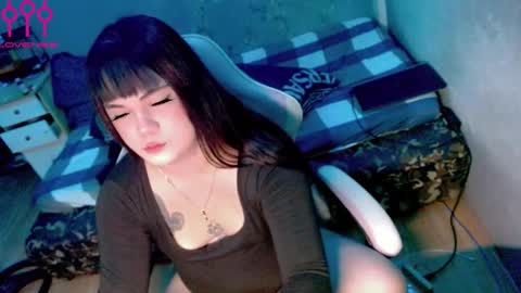 hermaphrodite199x online show from 01/09/26, 11:35