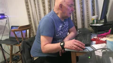 mature online show from 02/16/25, 08:55