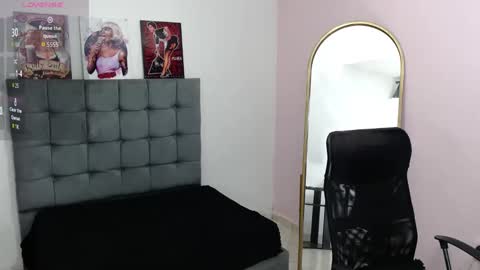 Alana online show from 10/18/25, 10:32