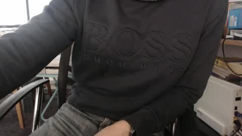 Snapshot of hero0111 chatting on 09/16/25, 08:26 hero0111 online show from 09/16/25, 08:26