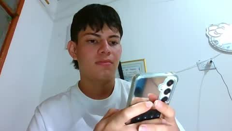 Snapshot of herrerabuitragroedwin chatting on 05/22/26, 12:29 valentin 123 online show from 05/22/26, 12:29