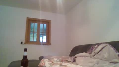 Snapshot of herry140 chatting on 05/31/26, 04:14 herry140 online show from 05/31/26, 04:14