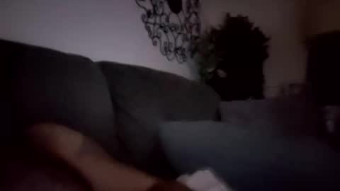 Snapshot of hesh420co chatting on 12/21/24, 12:38 hesh online show from 12/21/24, 12:38