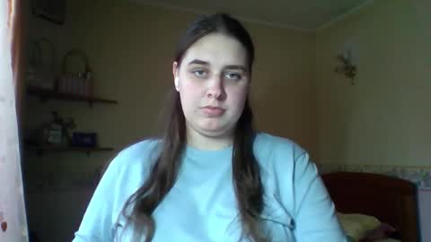 Snapshot of hess_luna_ chatting on 10/30/25, 10:16 hess_luna_ online show from 10/30/25, 10:16