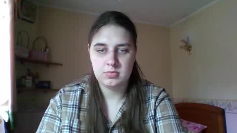 Snapshot of hess_luna_ chatting on 10/31/25, 09:10 hess_luna_ online show from 10/31/25, 09:10