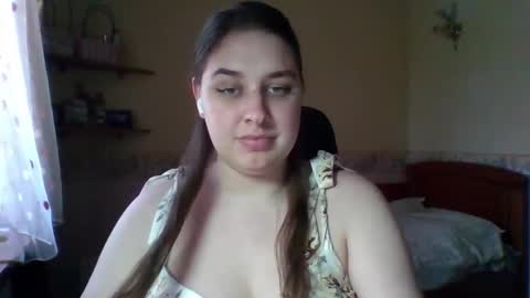 hess_luna_ online show from 02/24/26, 10:02
