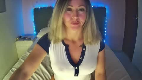 Hestesiaxx online show from 07/28/26, 02:07