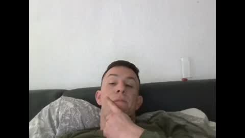 Snapshot of heteroboyxx chatting on 02/18/25, 09:10 heteroboyxx online show from 02/18/25, 09:10