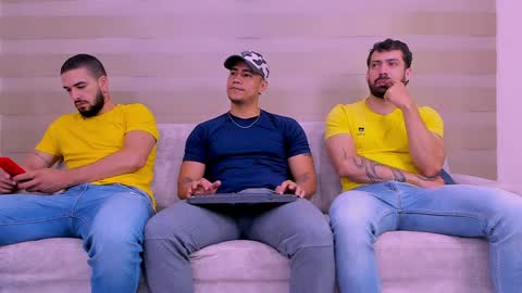 heteros men online show from 02/03/25, 01:30