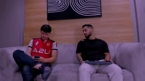 Snapshot of heteros_men chatting on 12/01/25, 01:49 heteros men online show from 12/01/25, 01:49