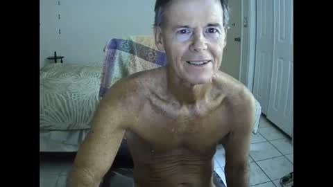 hewes1 online show from 11/13/25, 10:47