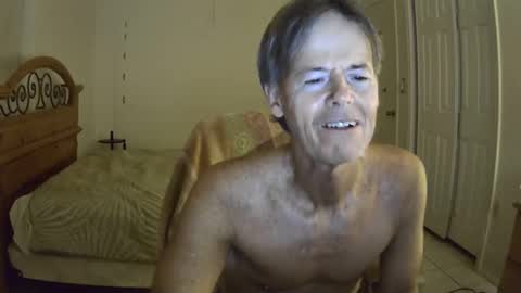 Snapshot of hewes1 chatting on 01/07/26, 06:49 hewes1 online show from 01/07/26, 06:49