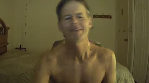 Snapshot of hewes1 chatting on 02/08/26, 06:28 hewes1 online show from 02/08/26, 06:28