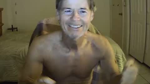 Snapshot of hewes1 chatting on 02/14/26, 09:28 hewes1 online show from 02/14/26, 09:28