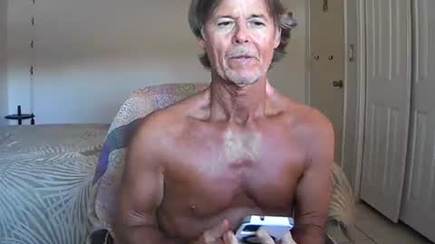 Snapshot of hewes1 chatting on 04/03/26, 10:41 hewes1 online show from 04/03/26, 10:41