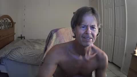 Snapshot of hewes1 chatting on 04/08/26, 11:10 hewes1 online show from 04/08/26, 11:10