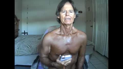 Snapshot of hewes1 chatting on 04/29/26, 11:25 hewes1 online show from 04/29/26, 11:25