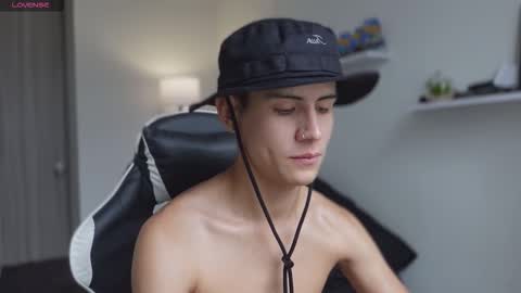 hey_cesard online show from 09/16/25, 01:45