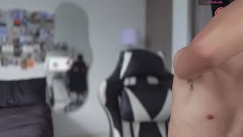 hey_cesard online show from 09/22/25, 02:41