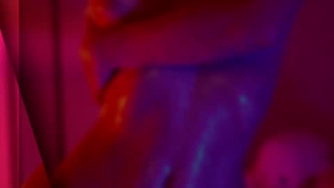 Snapshot of heybanan chatting on 11/16/25, 05:51 Alina online show from 11/16/25, 05:51