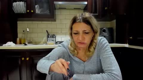 Heyheygrey online show from 01/19/25, 05:07
