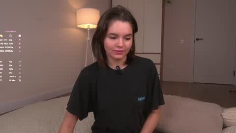 Laura online show from 07/11/26, 08:06