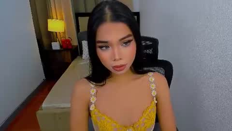 SAFIRA 3 online show from 06/28/26, 02:12