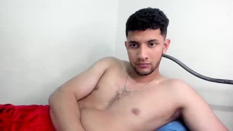 Snapshot of heynotfound chatting on 11/24/25, 02:55 xd online show from 11/24/25, 02:55