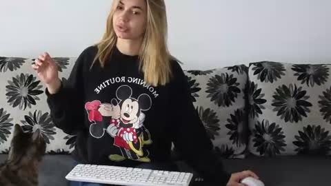 Snapshot of heysianna chatting on 06/12/26, 07:40 Siana online show from 06/12/26, 07:40