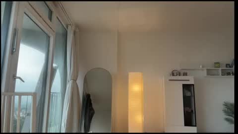 Snapshot of heyskylar chatting on 09/25/25, 05:22 Skylar online show from 09/25/25, 05:22