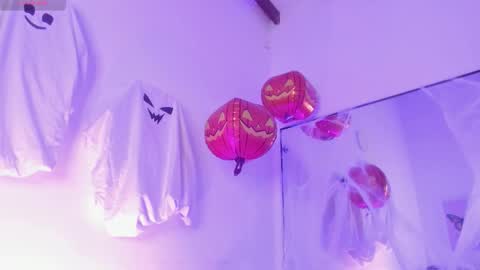 heyyo1808 online show from 10/21/25, 11:16