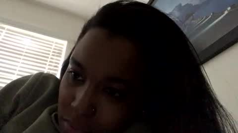 Snapshot of heyyou301990 chatting on 10/28/25, 06:10 heyyou301990 online show from 10/28/25, 06:10