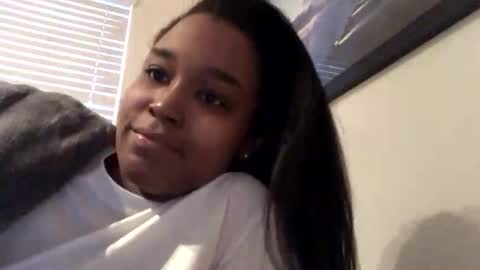 Snapshot of heyyou301990 chatting on 11/07/25, 10:10 heyyou301990 online show from 11/07/25, 10:10