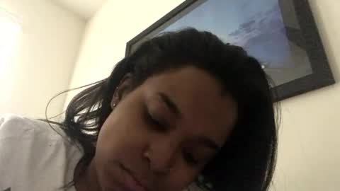 Snapshot of heyyou301990 chatting on 11/09/25, 06:06 heyyou301990 online show from 11/09/25, 06:06