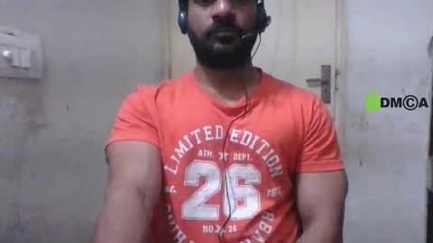 Snapshot of hhiteshs19 chatting on 03/27/26, 05:35 Hitesh online show from 03/27/26, 05:35