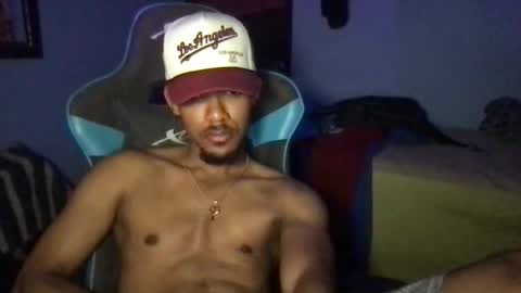 hhotcrazy online show from 10/18/25, 05:43