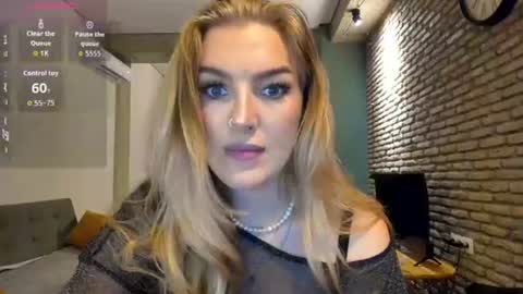 Hi lina online show from 07/15/26, 02:50
