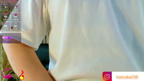 Snapshot of hiddenhotcake chatting on 02/25/26, 07:23 hiddenhotcake online show from 02/25/26, 07:23